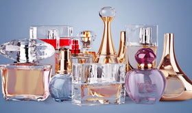 Jak przedłużyć trwałość perfum? 7 trików