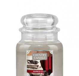 Country Candle Średnia świeca zapachowa z dwoma knotami Warm and Fuzzy 453g