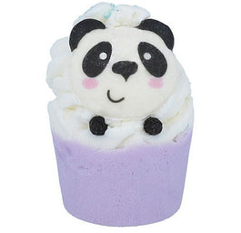 Bomb Cosmetics Panda-monium Bath Mallow maślana babeczka do kąpieli 50g