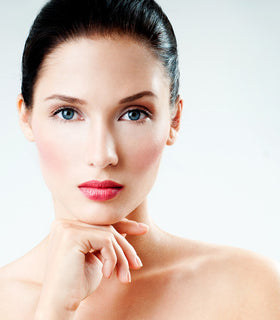 Typ urody zima – jaki makijaż i kolor włosów?