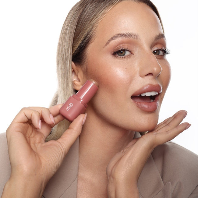 LOVRO Bronzer Stick kremowy bronzer do twarzy w sztyfcie 5g