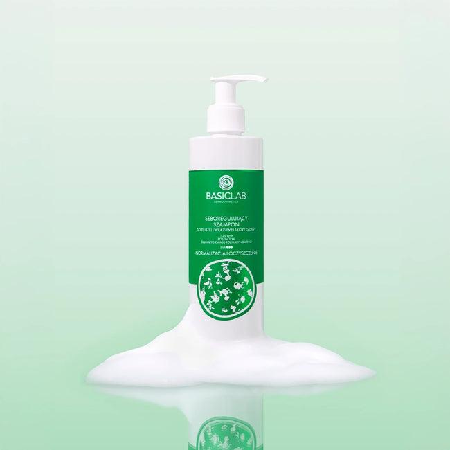 BasicLab Trichologis seboregulujący szampon do tłustej i wrażliwej skóry głowy 300ml