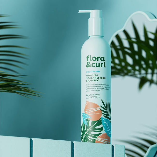 Flora & Curl Coconut Mint Scalp Refresh Shampoo odświeżający szampon do włosów kręconych 300ml