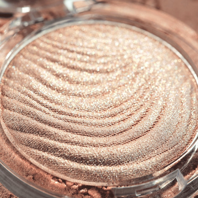 Catrice Aura Glam Bouncy Highlighter rozświetlacz do twarzy 6.4g
