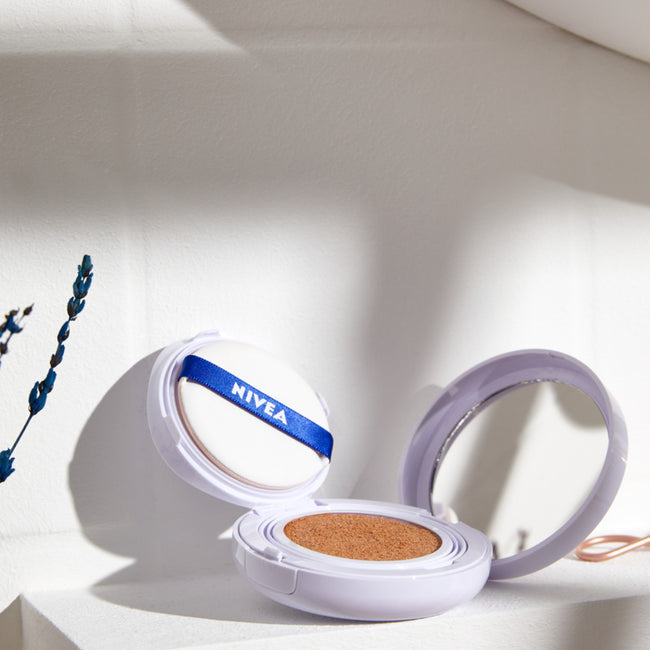 Nivea Expert Finish Cellular 3in1 Care Cushion krem-podkład w poduszce SPF15