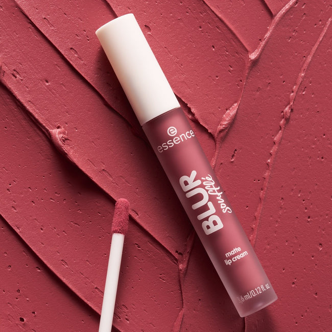 Essence Blur Souffle Matte Lip Cream matowa pomadka do us
