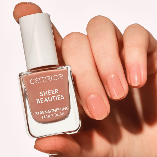 Catrice Sheer Beauties Strengthening Nail Polish wzmacniający lakier do paznokci 10.5ml