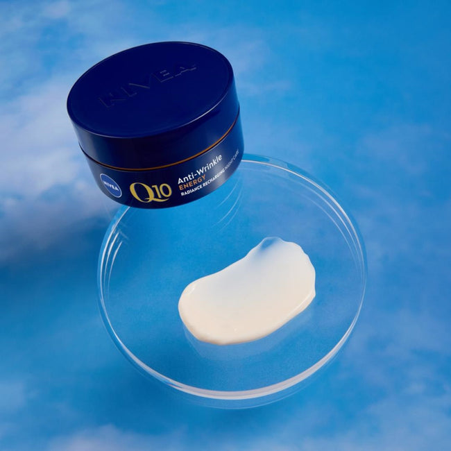 Nivea Q10 Energy zestaw rozświetlający krem na dzień 50ml + regenerujący krem na noc 50ml