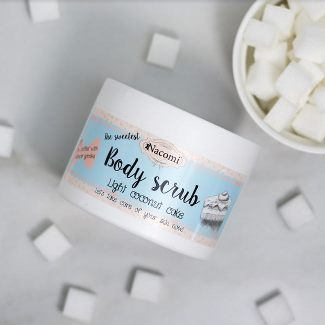 Nacomi Cukrowy peeling do ciałal ekki kokosowy tort 200g