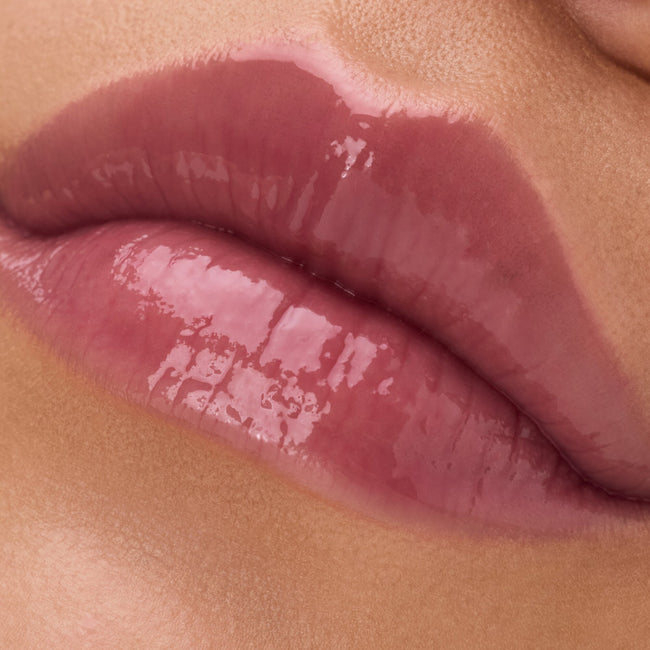 Catrice Peptide Bliss Glossy Lip Balm lśniący balsam do ust 10ml