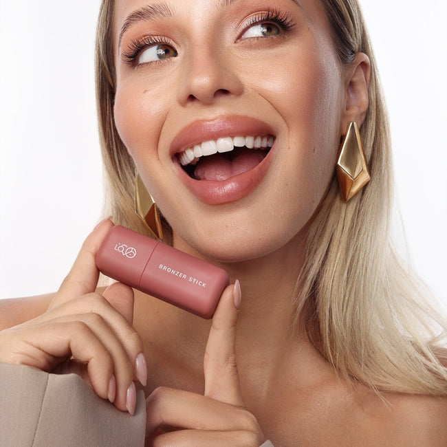LOVRO Bronzer Stick kremowy bronzer do twarzy w sztyfcie 5g
