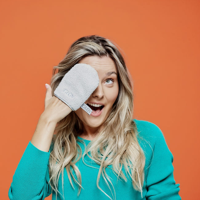 Glov Water-Only Skin zestaw rękawiczek do demakijażu i oczyszczania twarzy  Baby Banana 3szt + Silver Stone 3szt