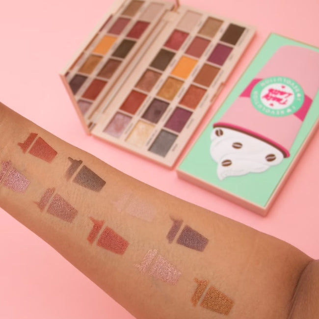 Makeup Revolution I Heart Revolution Tasty Eyeshadow Palette paleta cieni do powiek