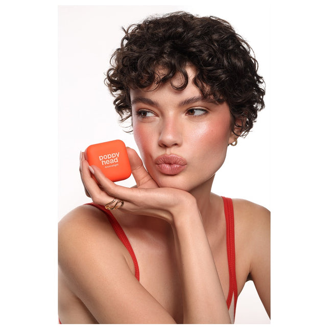 Poppy Head Bouncelight kremowy produkt rozświetlający