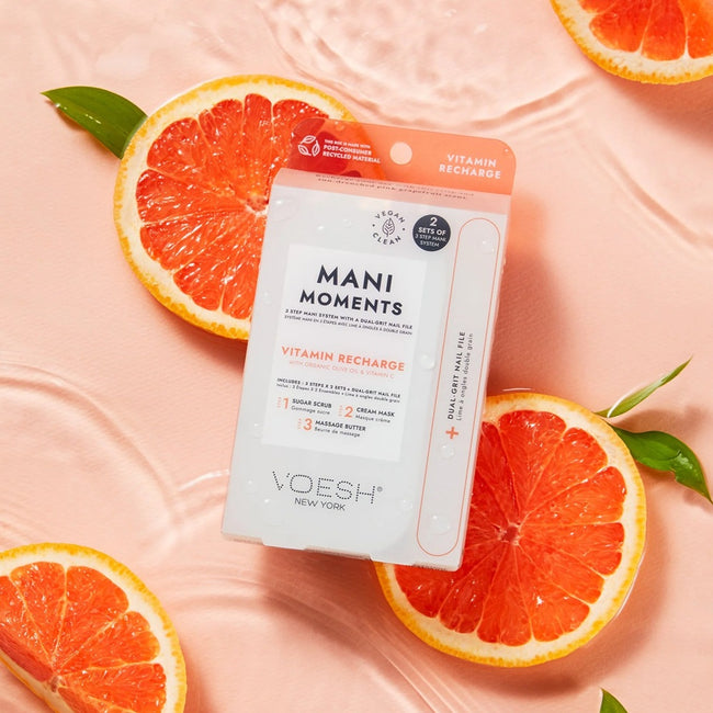 VOESH Mani Moments Duo 2 zestawy do 3-etapowego manicure Vitamin Recharge