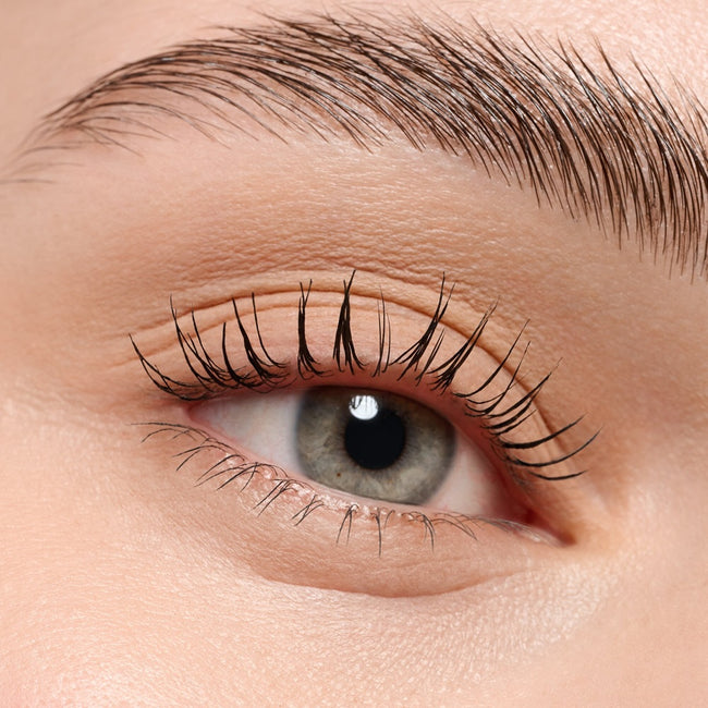 Essence Mono Eyeshadow Matte matowy cień do powiek