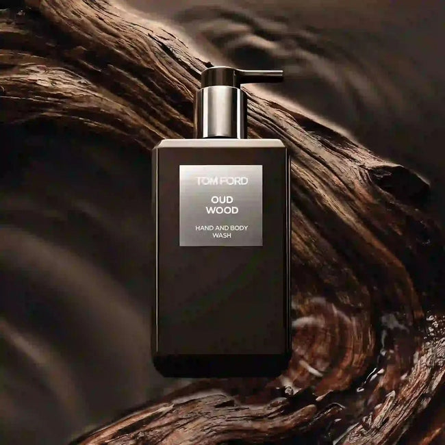 Tom Ford Oud Wood płyn do rąk i ciała 240ml