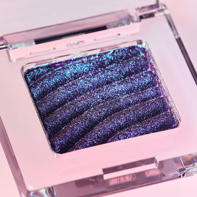 Catrice Prismatic Shift Eyeshadow cień do powiek z pryzmatycznym efektem 1g