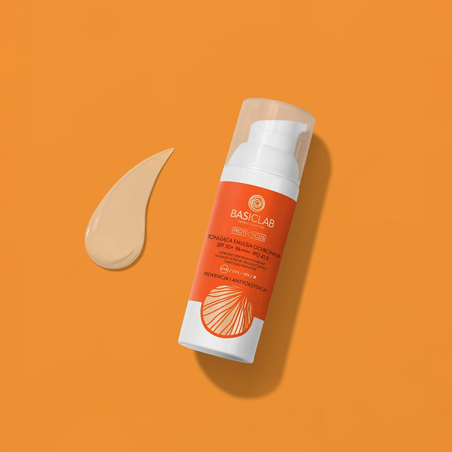 BasicLab Protecticus tonująca emulsja ochronna SPF50+ Prewencja i Antyoksydacja 50ml