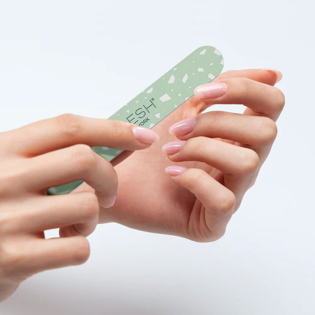 VOESH Mani Moments Duo 2 zestawy do 3-etapowego manicure Green Tea Detox