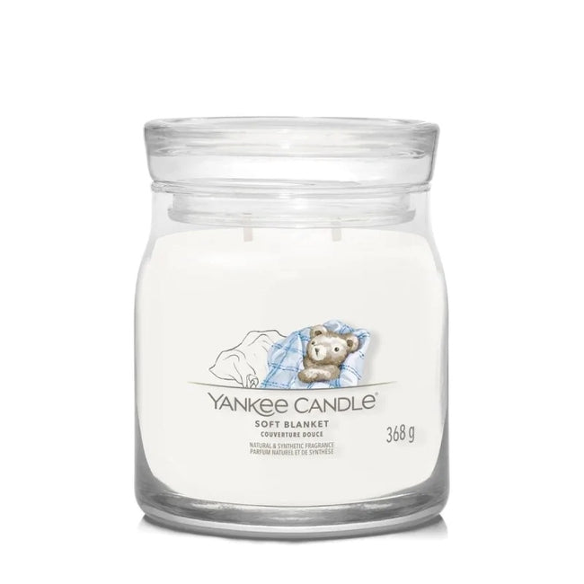 Yankee Candle Średnia świeca zapachowa Soft Blanket 368g