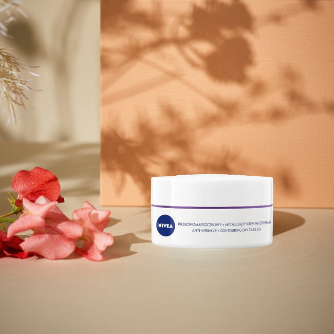 Nivea Przeciwzmarszczkowy + Modelujący krem na dzień SPF30 65+ 50ml