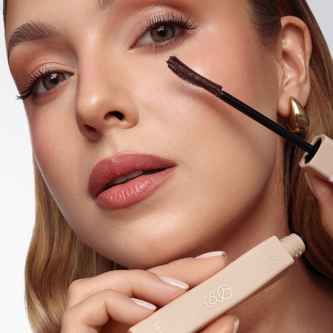 LOVRO Wavy Lash tusz do rzęs pogrubiająco-podkręcający 9g