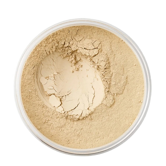 Clare Podkład mineralny SPF15