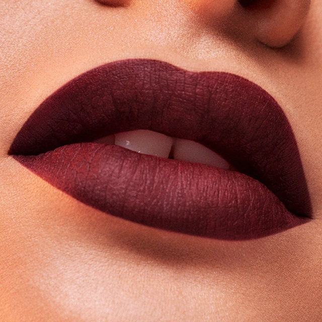 Estée Lauder Pure Color Whipped Matte Lip Color matowa pomadka do ust