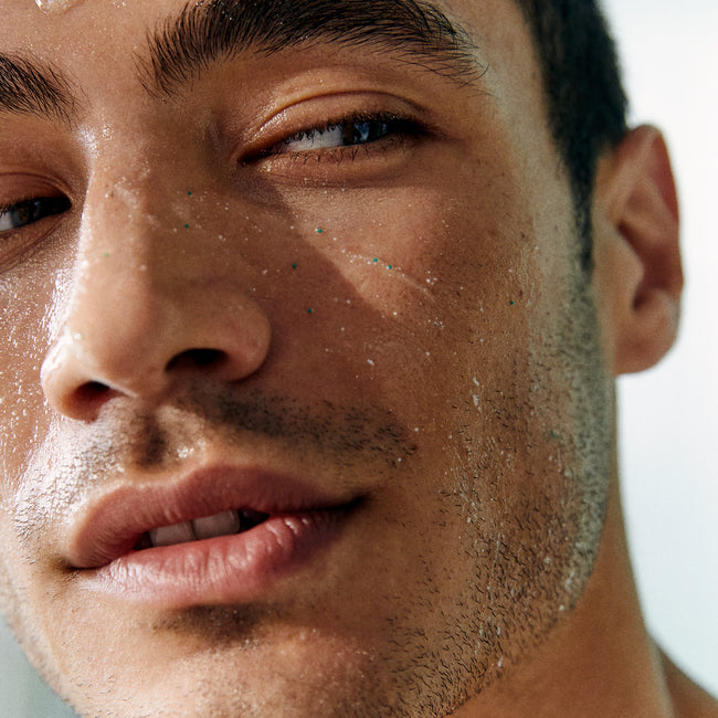 Nivea Derma Skin Clear peeling przeciw niedoskonałościom 150ml