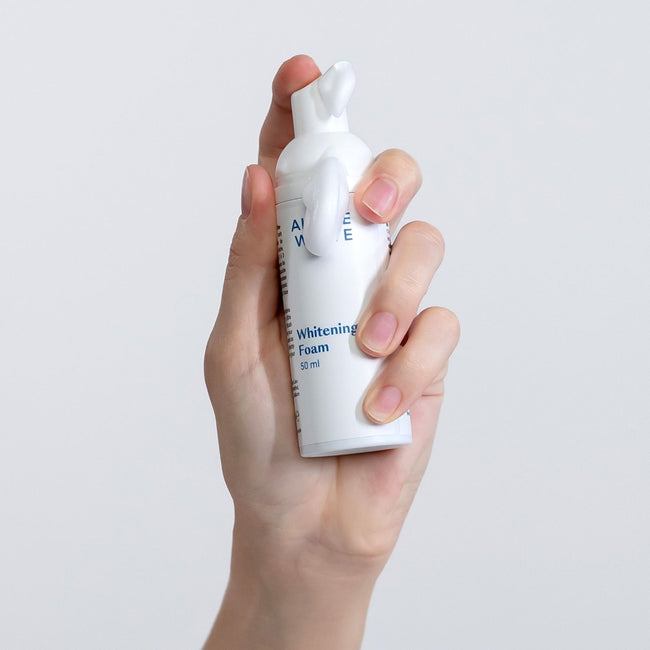 Alpine White Whitening Foam pianka wybielająca zęby 50ml