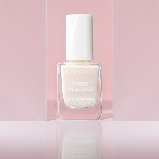 Catrice Sheer Beauties Strengthening Nail Polish wzmacniający lakier do paznokci 10.5ml