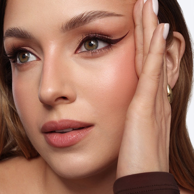 LOVRO Shimmer Eyeliner błyszczący płynny eyeliner 0.6g