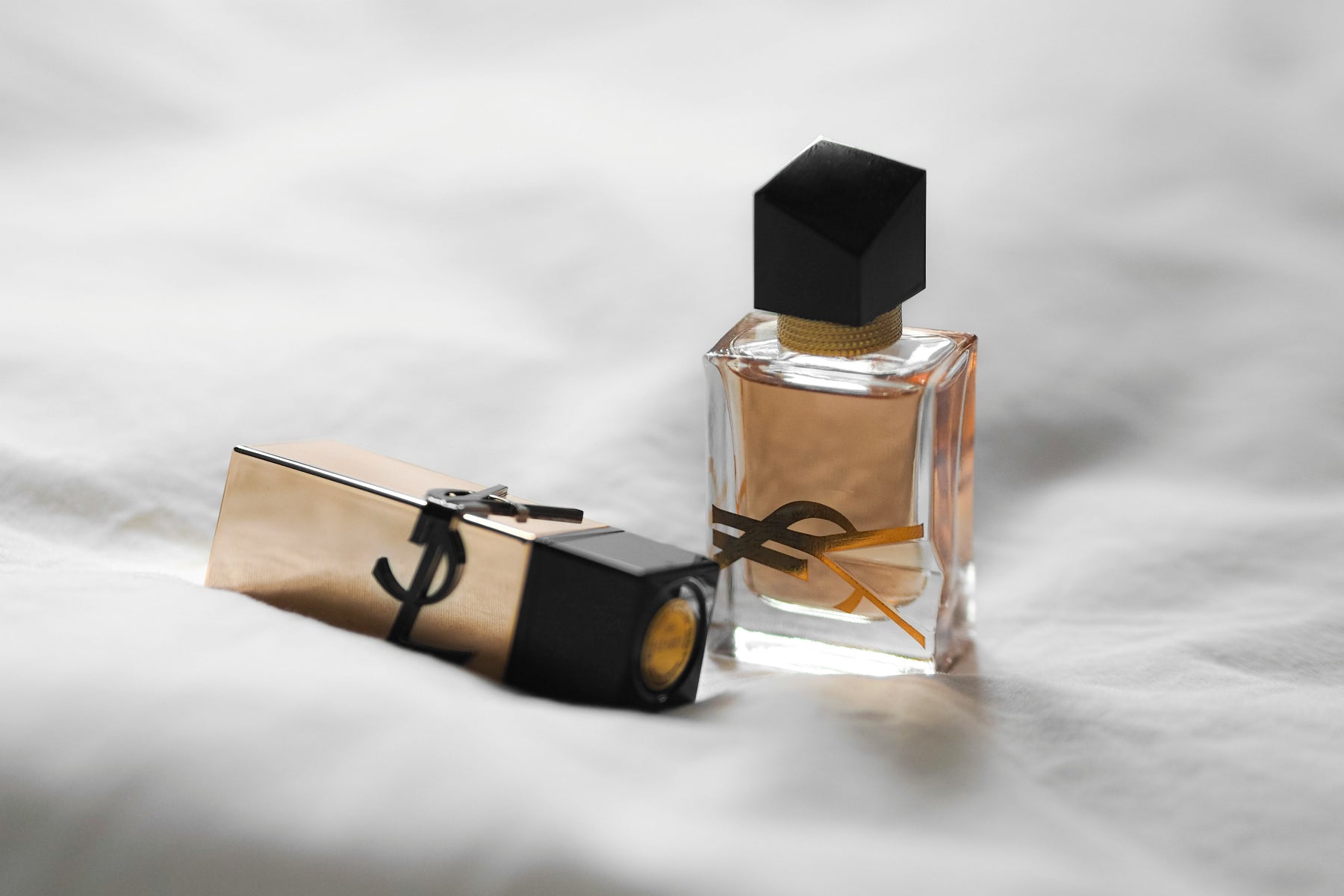 YVES SAINT LAURENT