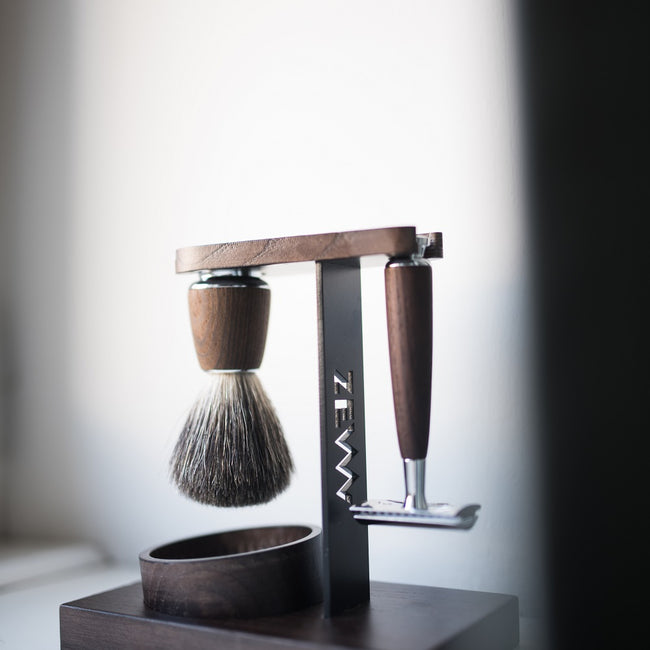 Zew For Men Wet Shaving zestaw maszynka do golenia + pędzel do golenia + miseczka + stojak na pędzel i maszynkę + mydło do golenia 85ml