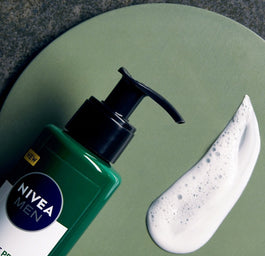 Nivea Men Sensitive Pro Ultra-Calming płynny krem do golenia 200ml