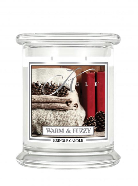 Kringle Candle Średnia świeca zapachowa z dwoma knotami Warm and Fuzzy 411g