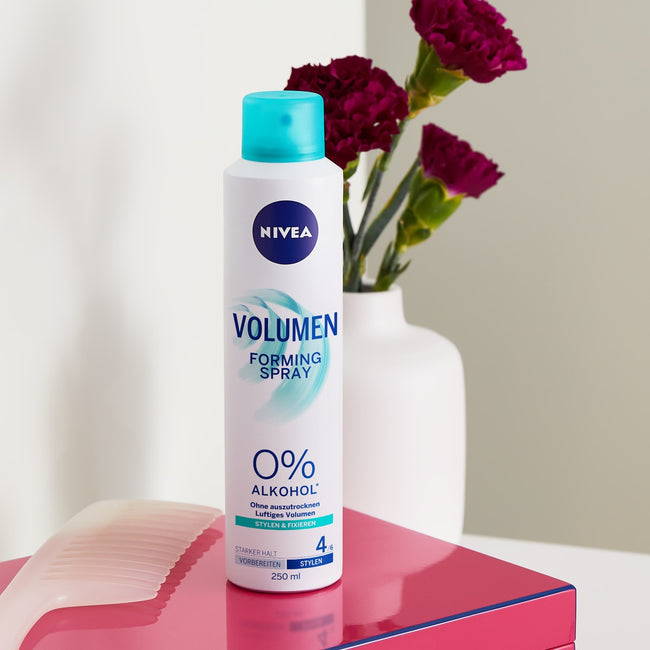 Nivea Volume modelujący spray do włosów dodający objętości 250ml