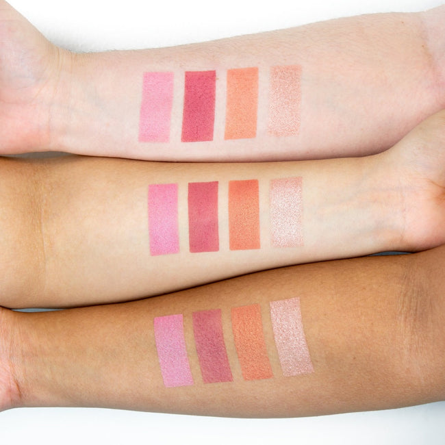 The Balm Will Powder Blush Quad paleta róży do policzków 10g