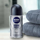 Nivea Men Silver Control zestaw żel pod prysznic 250ml + balsam po goleniu 100ml + antyperspirant roll-on 50ml + kosmetyczka