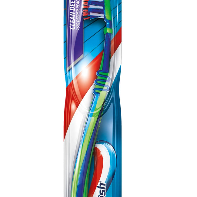 Aquafresh Max Active Clean Deep Toothbrush szczoteczka do zębów Medium 1szt