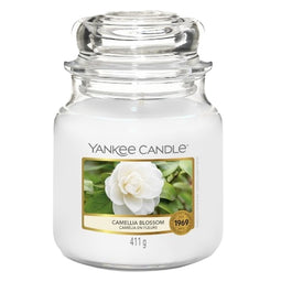 Yankee Candle Świeca zapachowa średni słój Camellia Blossom 411g