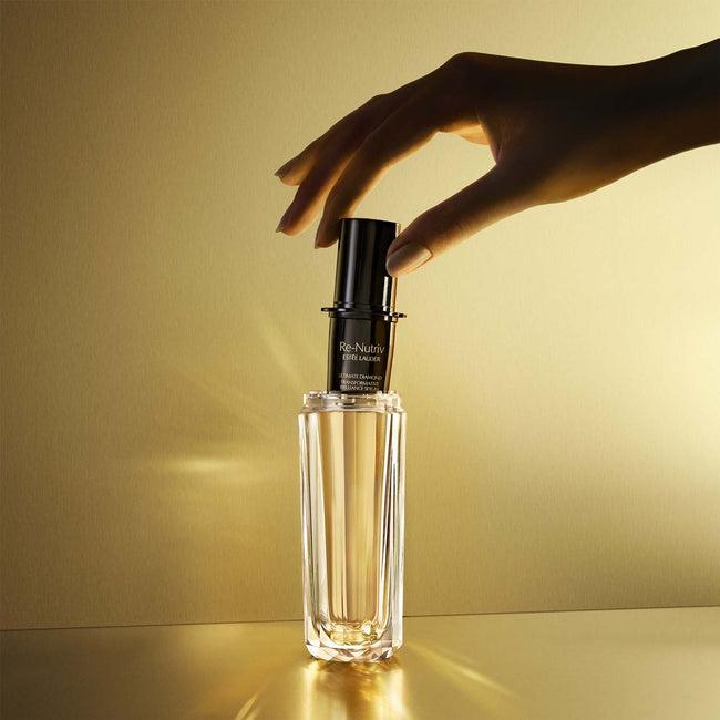 Estée Lauder Re-Nutriv Ultimate Diamond Transformative Brilliance Serum rozświetlające serum do twarzy Refill 30ml