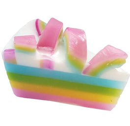 Bomb Cosmetics Raspberry Rainbow Soap Cake mydło glicerynowe 140g