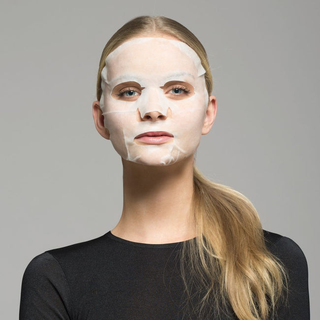 IROHA nature Nourishing & Relaxing Tissue Face Mask intensywnie odżywczo-relaksacyjna maseczka w płachcie do twarzy Cannabis 20g
