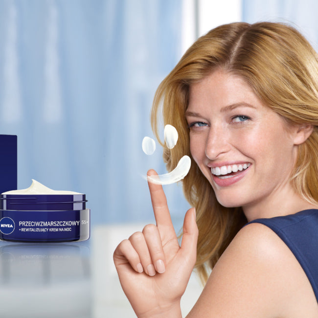 Nivea Przeciwzmarszczkowy + Rewitalizujący krem na noc 55+ 50ml