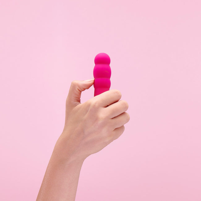 Control Velvet Secret ministymulator do stref intymnych o ergonomicznym kształcie