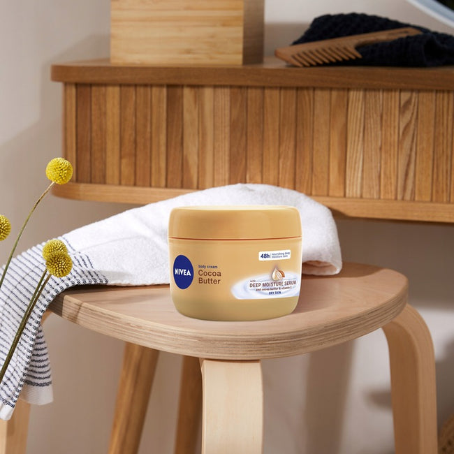 Nivea Cocoa Butter odżywcze masło do ciała 250ml