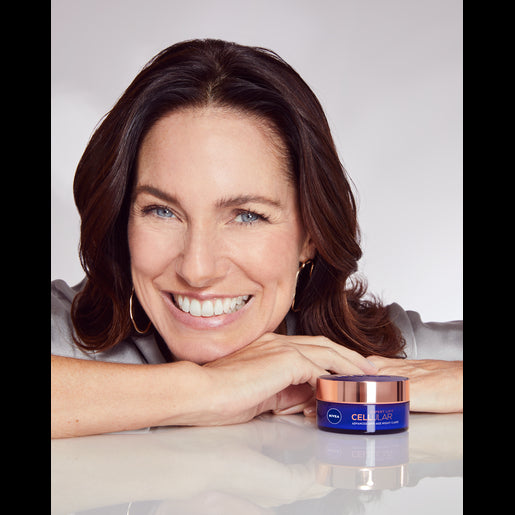 Nivea Cellular Expert Lift zestaw krem anti-age na dzień 50ml + krem anti-age na noc 50ml + profesjonalne serum z retinolem 30ml
