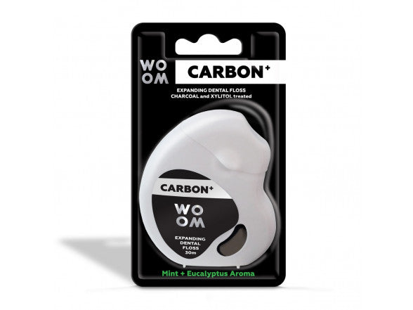 Woom Carbon+ rozszerzająca się nić dentystyczna z węglem aktywnym 30m